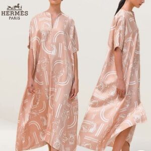 HERMES | “En Desordre Finesse" belted caftan